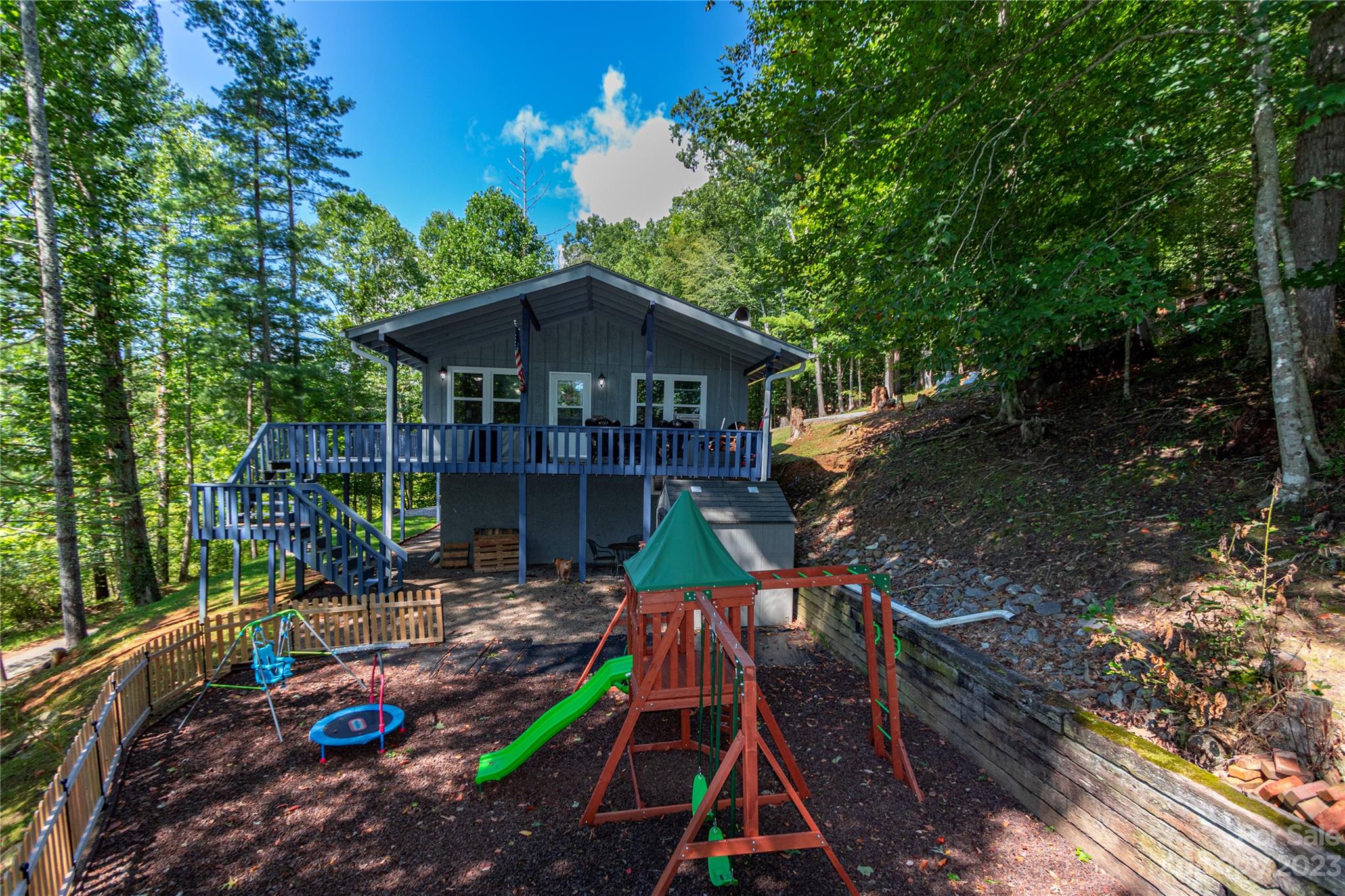 4 Cme Lane Burnsville NC 28714