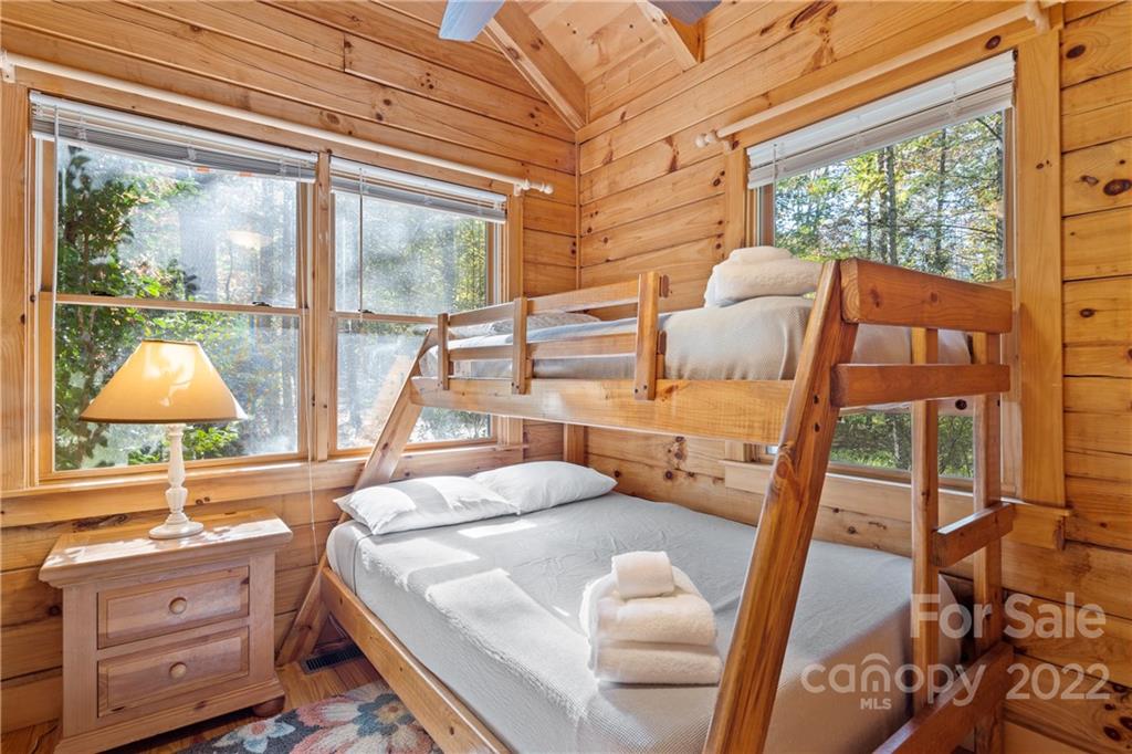 395 Redbird Drive Lake Lure NC 28746