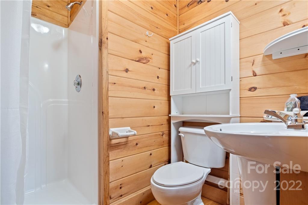 395 Redbird Drive Lake Lure NC 28746