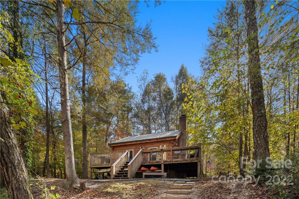 395 Redbird Drive Lake Lure NC 28746