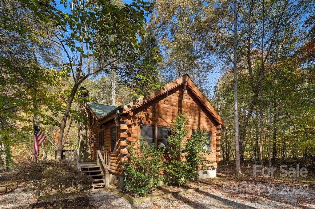 395 Redbird Drive Lake Lure NC 28746