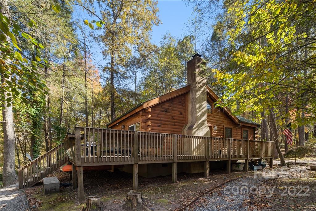 395 Redbird Drive Lake Lure NC 28746
