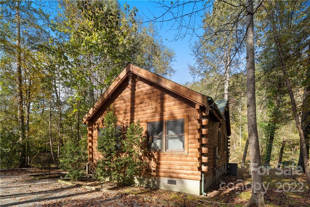 395 Redbird Drive Lake Lure NC 28746