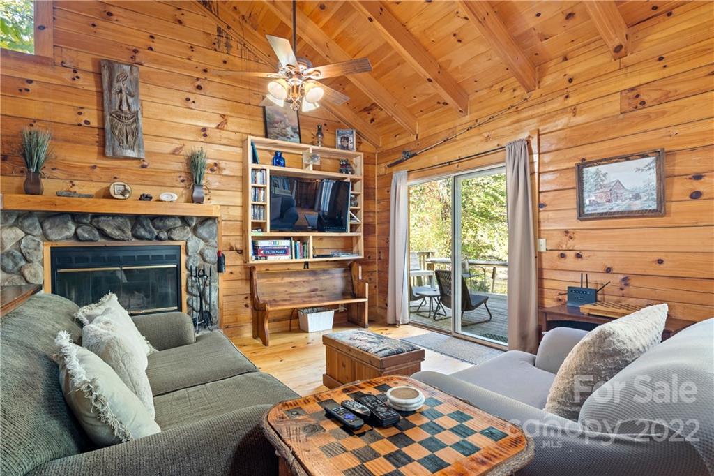 395 Redbird Drive Lake Lure NC 28746