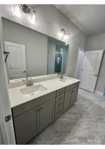 2913 Waterford Lane Albemarle NC 28001