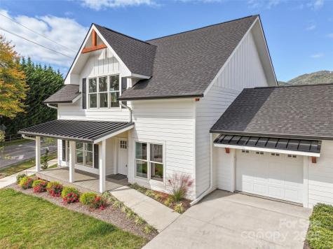 11 Riemar Lane Waynesville NC 28786