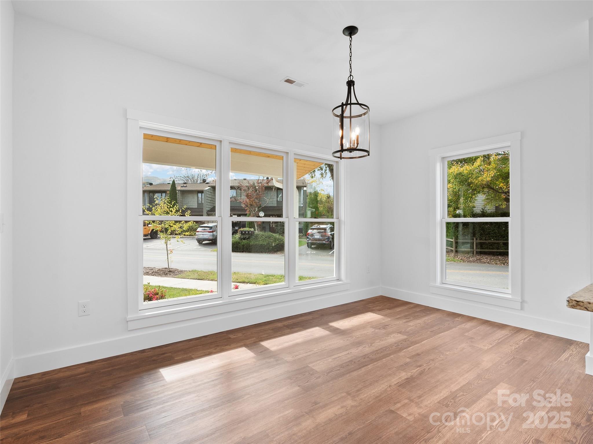 11 Riemar Lane Waynesville NC 28786