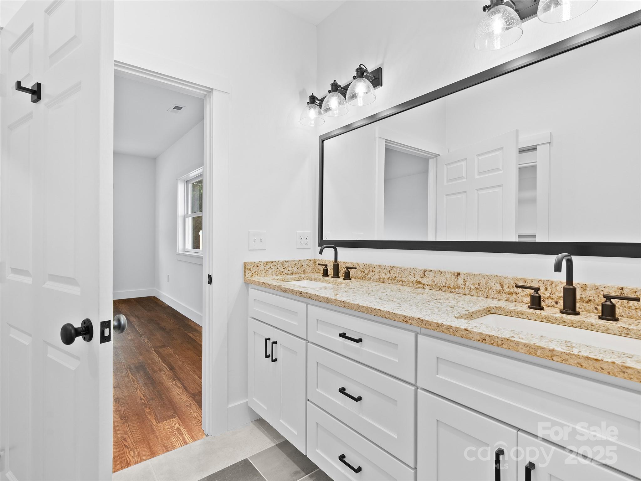 11 Riemar Lane Waynesville NC 28786