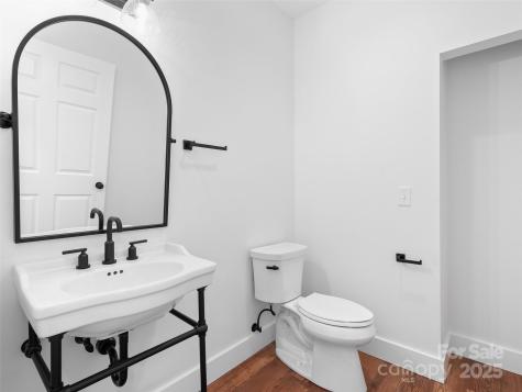 11 Riemar Lane Waynesville NC 28786