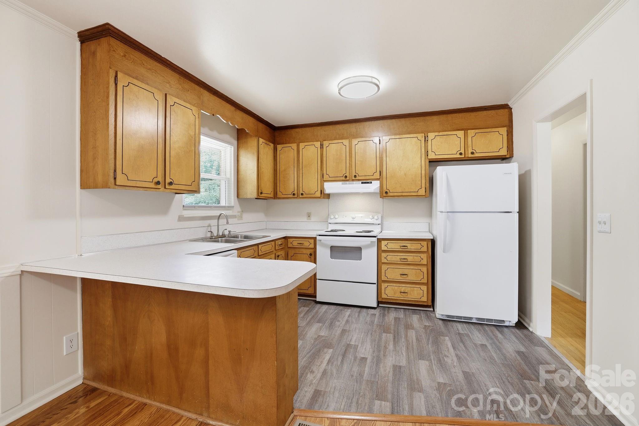 225 Middleton Avenue Matthews NC 28104