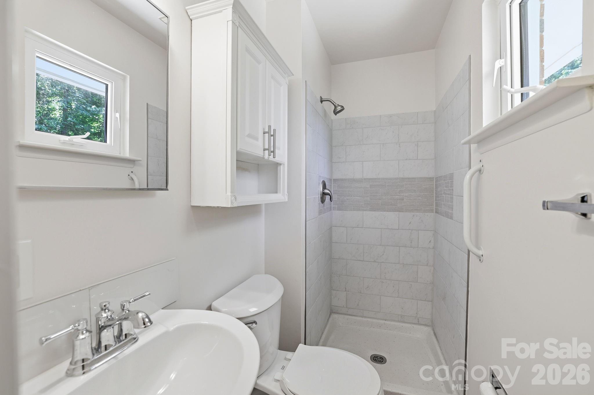 225 Middleton Avenue Matthews NC 28104