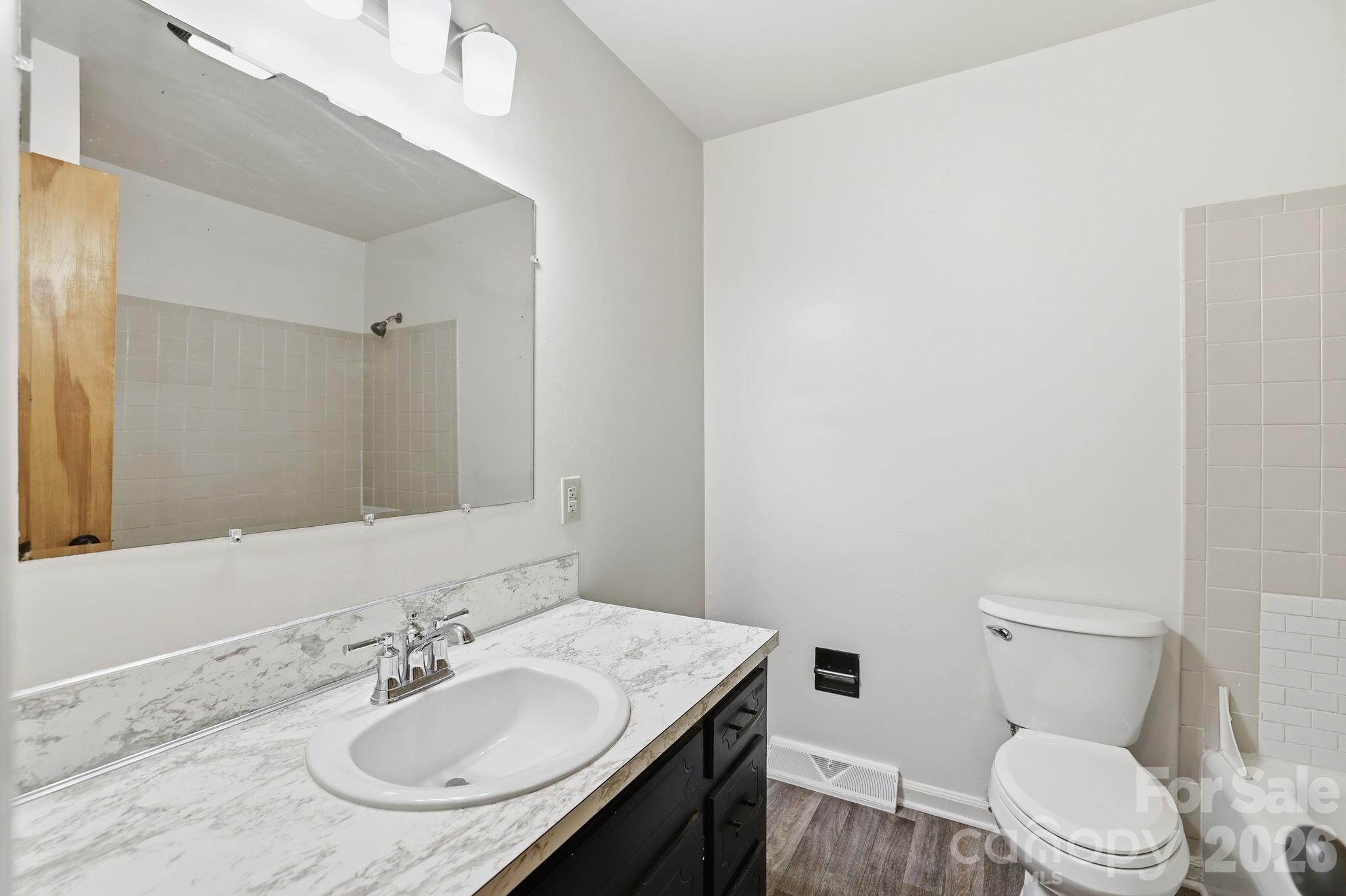 225 Middleton Avenue Matthews NC 28104