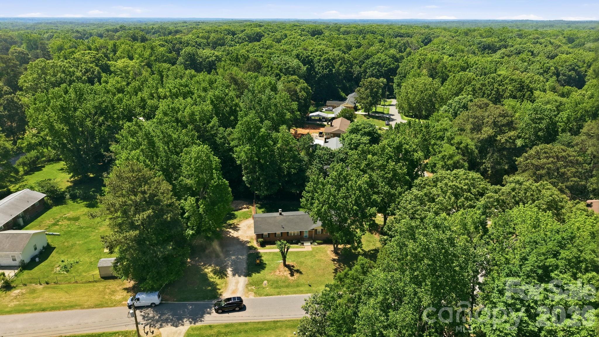 225 Middleton Avenue Matthews NC 28104