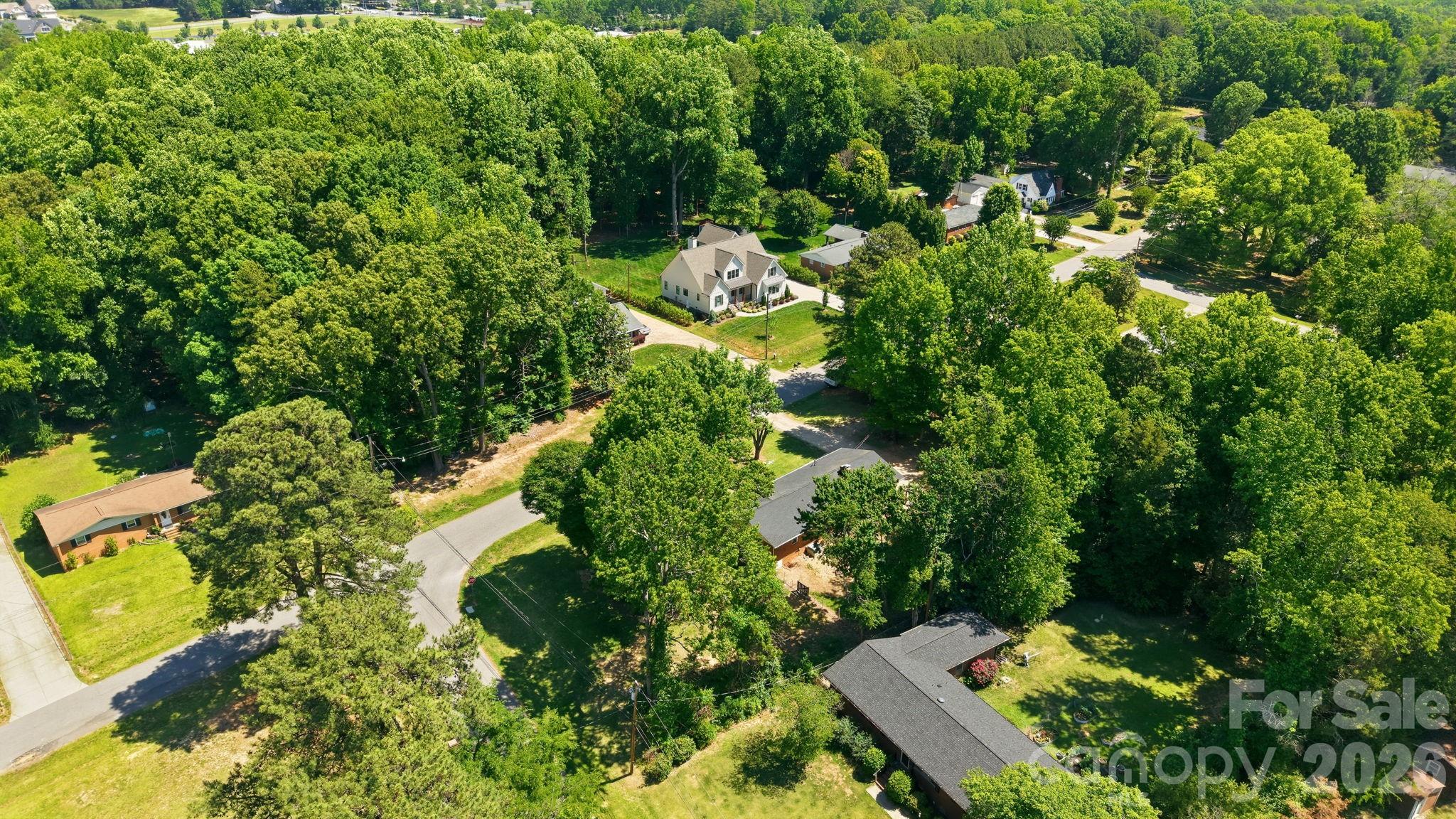 225 Middleton Avenue Matthews NC 28104