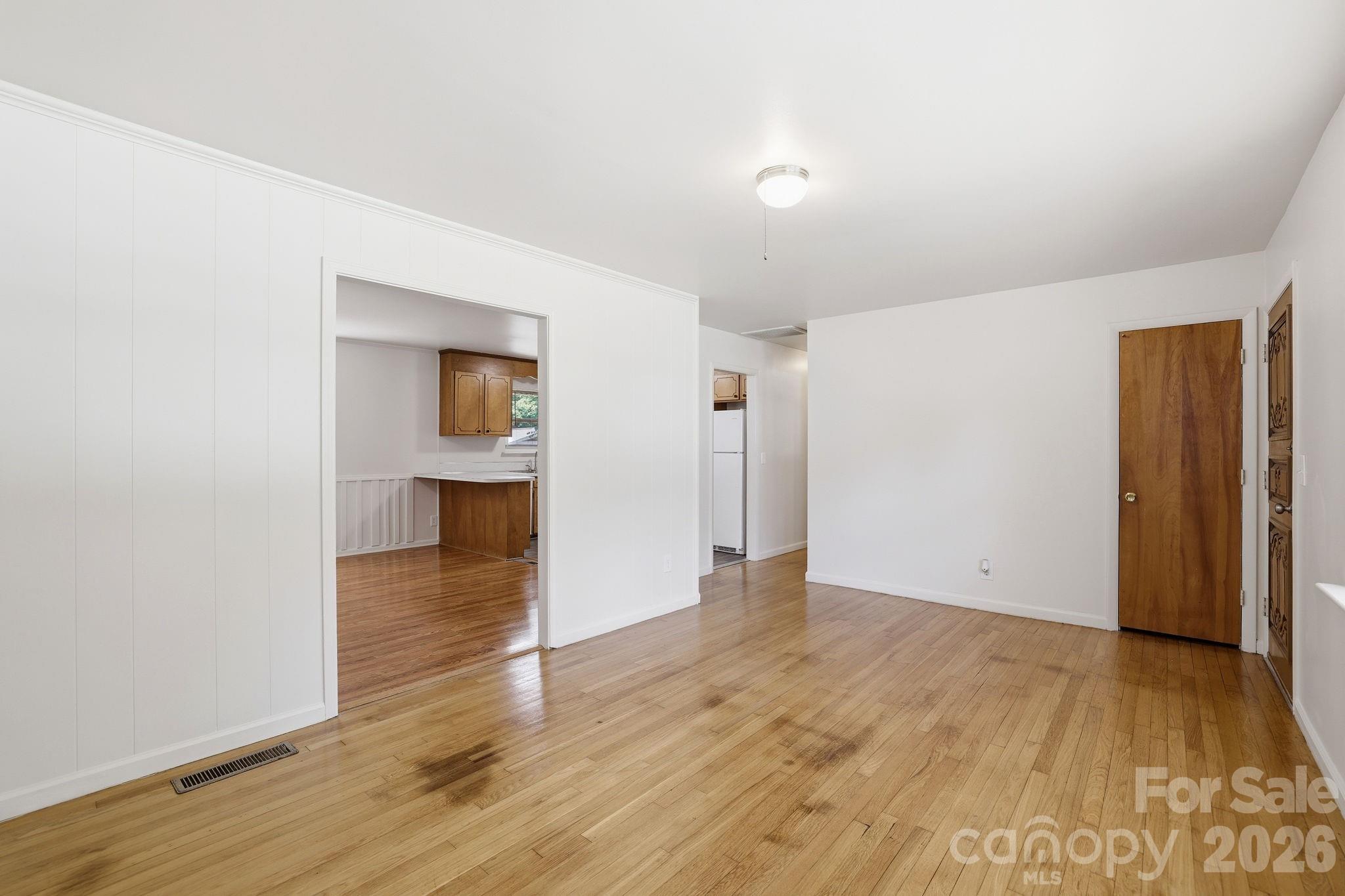 225 Middleton Avenue Matthews NC 28104