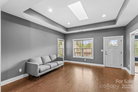 6 Meeting Street Asheville NC 28803