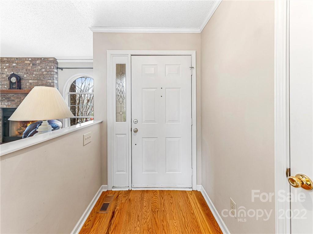 1421 Mountain Meadow Drive Hendersonville NC 28739