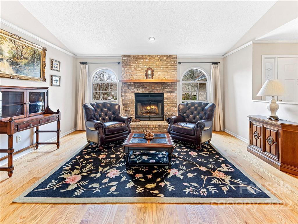 1421 Mountain Meadow Drive Hendersonville NC 28739