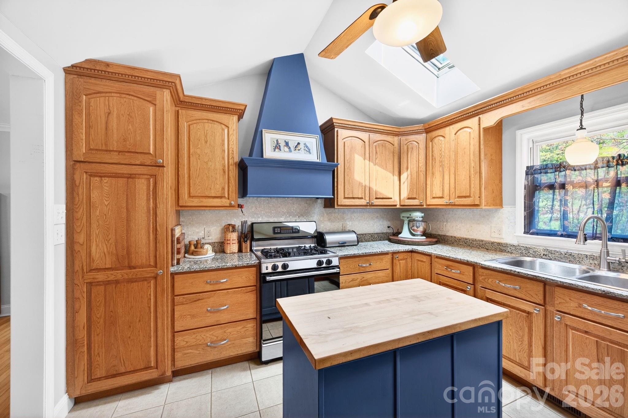 3 Ellenwood Drive Asheville NC 28804