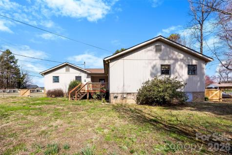 2010 Sprucewood Street Albemarle NC 28001