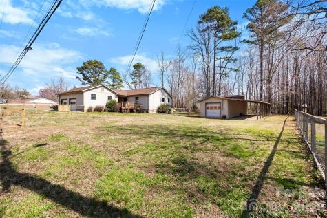 2010 Sprucewood Street Albemarle NC 28001
