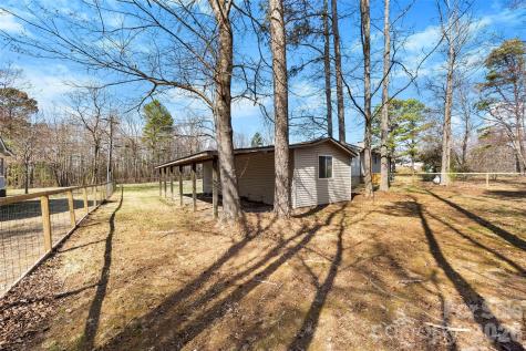 2010 Sprucewood Street Albemarle NC 28001
