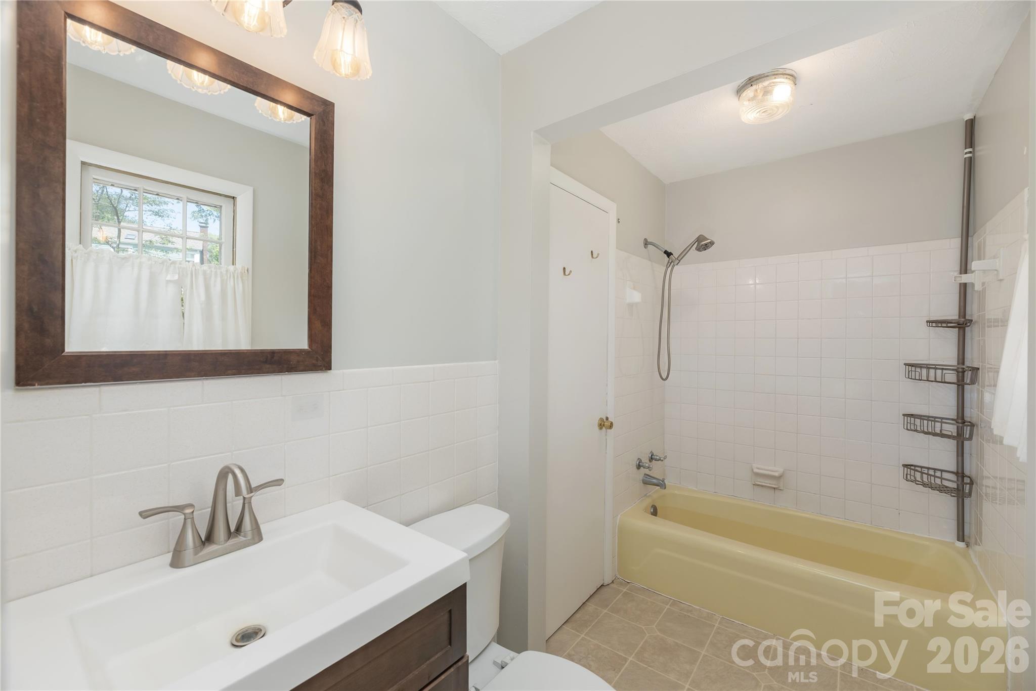 7 Crestview Court Arden NC 28704