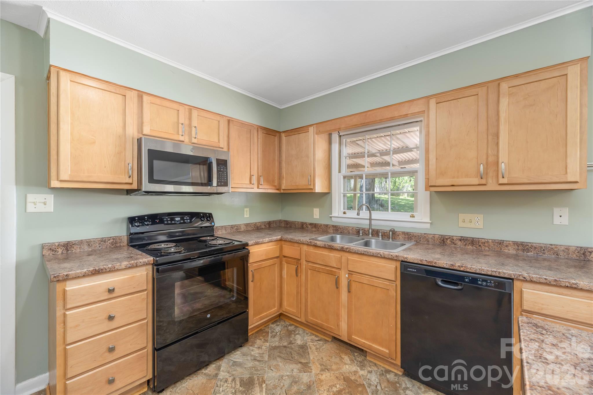 7 Crestview Court Arden NC 28704