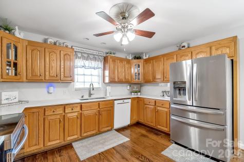 5507 Land Harbour Drive Granite Falls NC 28630