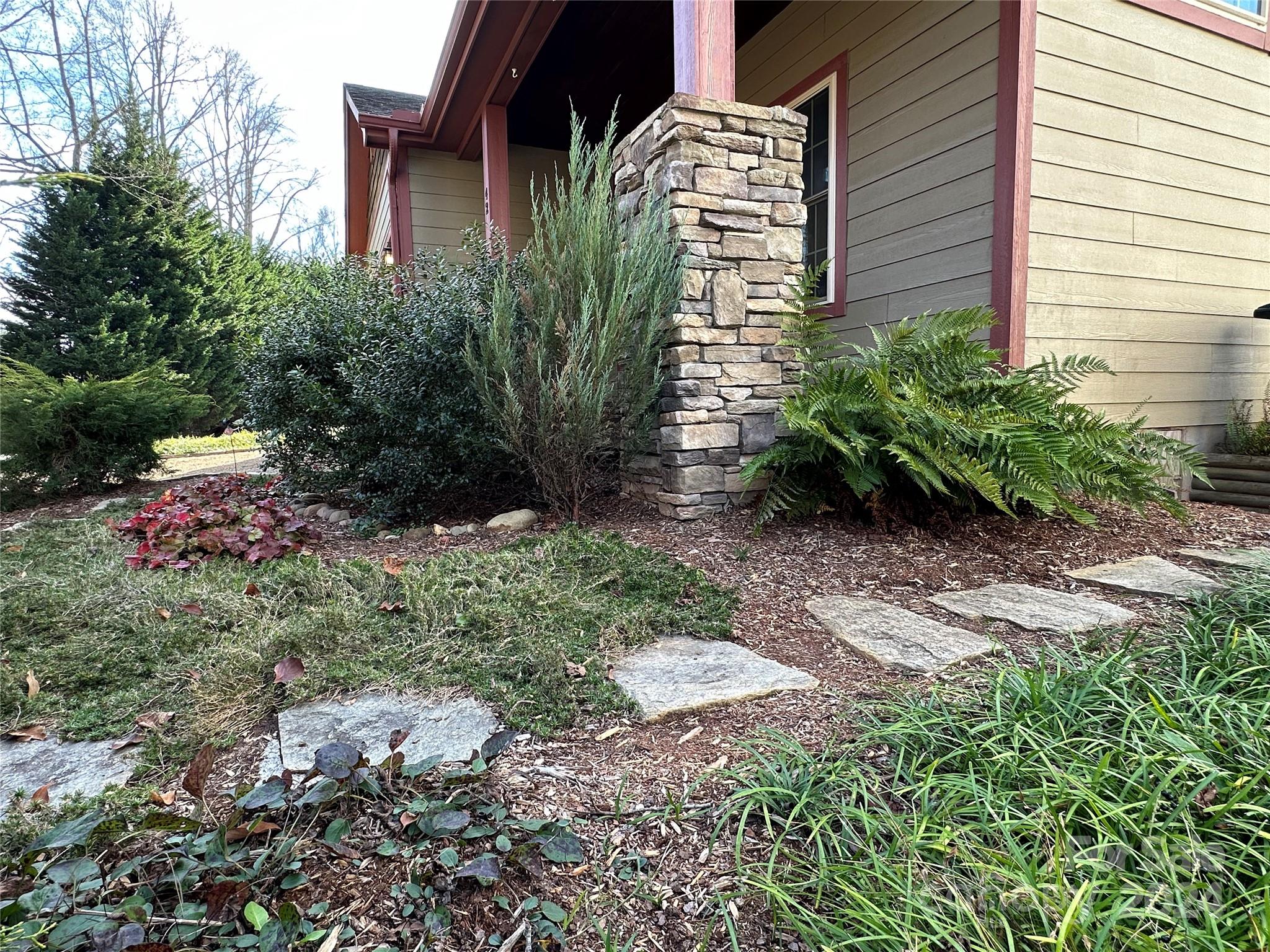 42 Destination Drive Asheville NC 28806