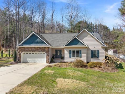 163 Oak Apple Lane Hendersonville NC 28792