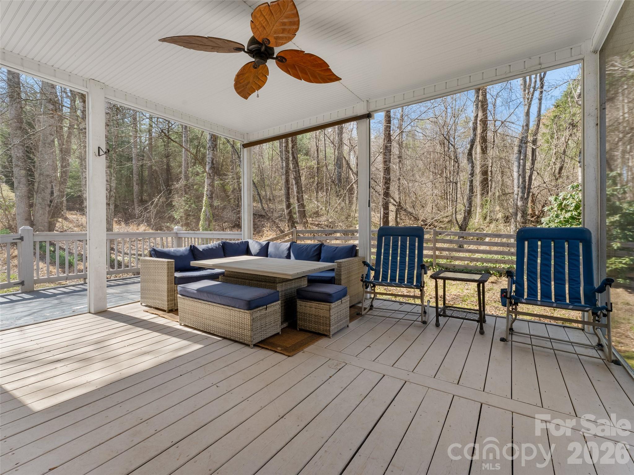 163 Oak Apple Lane Hendersonville NC 28792