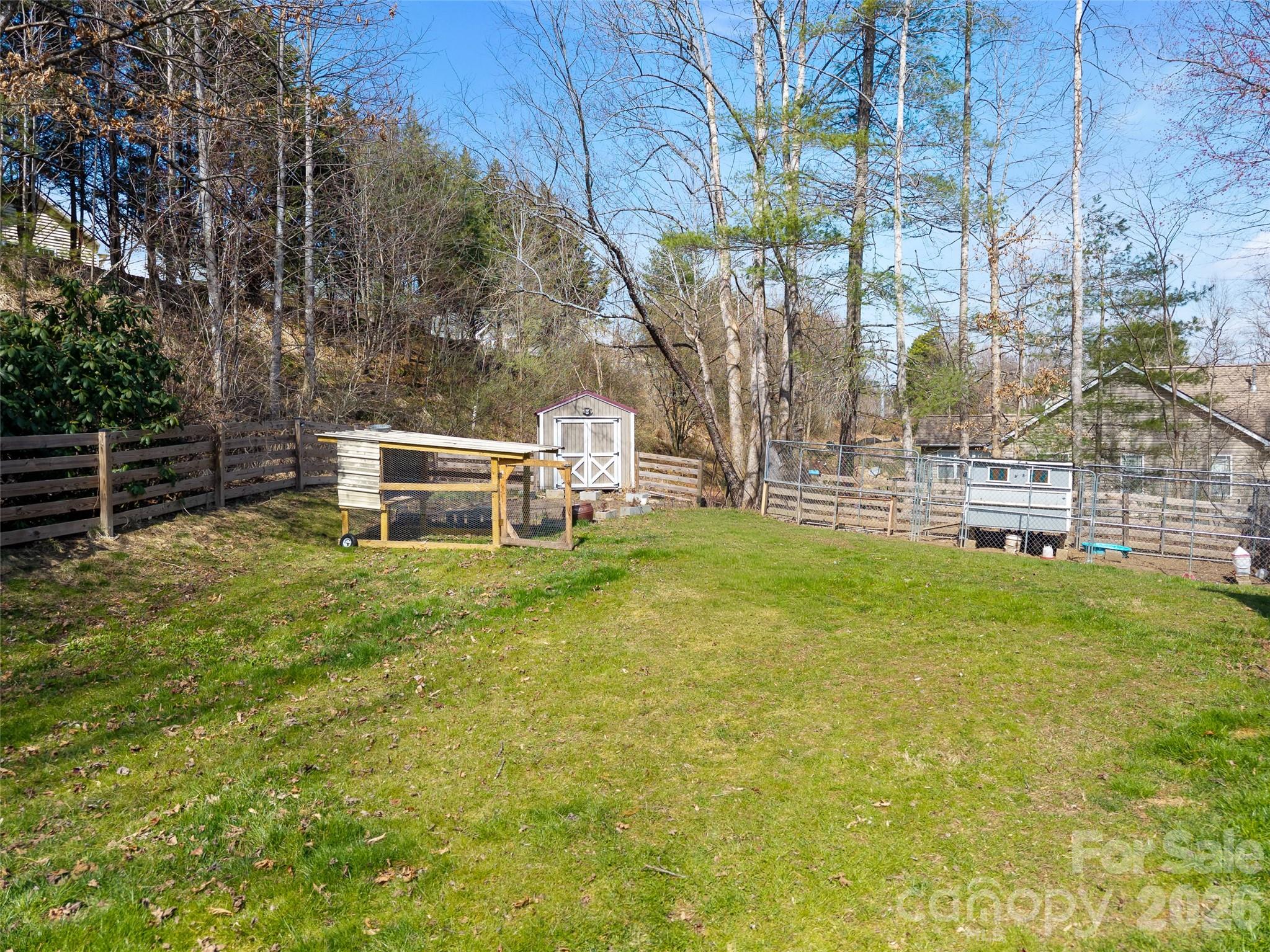 163 Oak Apple Lane Hendersonville NC 28792