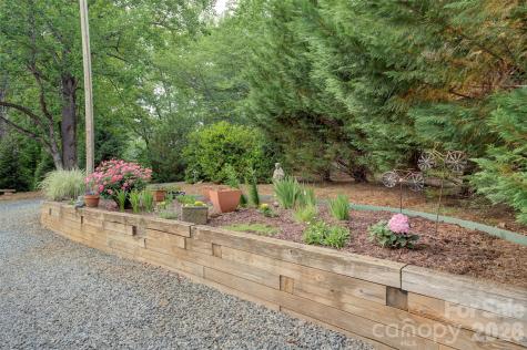 15425 E Rocky River Road Davidson NC 28036