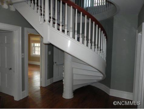 35 Oak Lane Asheville NC 28801