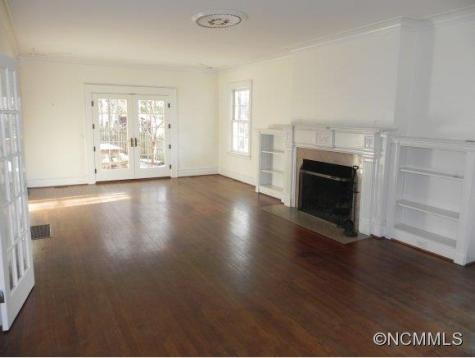35 Oak Lane Asheville NC 28801