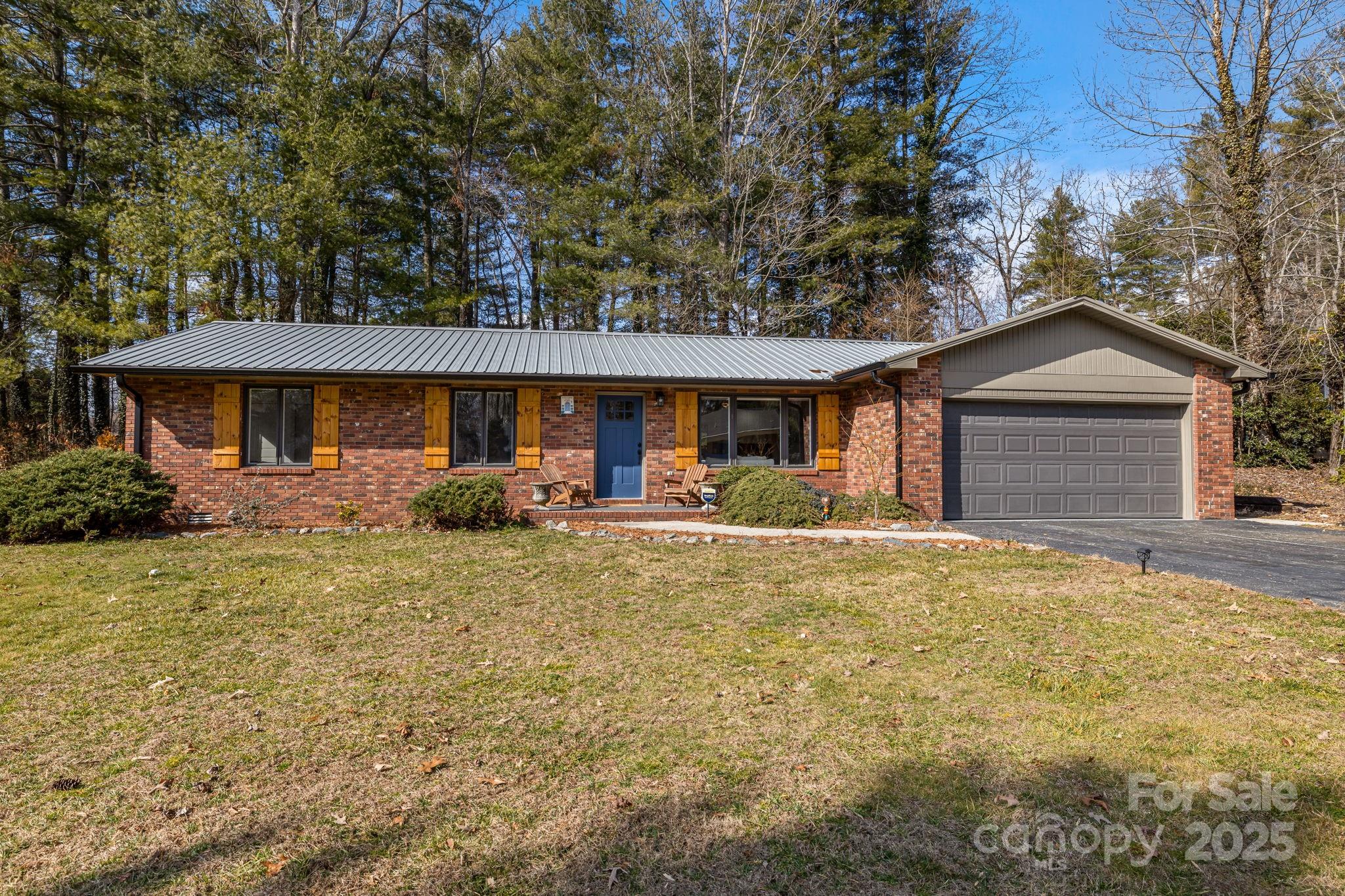 36 S Greenwood Forest Drive Etowah NC 28729