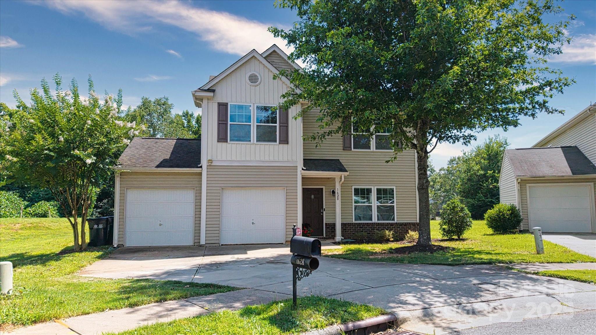 1628 Fitchburg Court Charlotte NC 28214