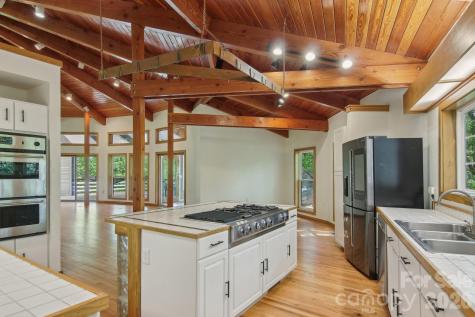 295 Dills Road Bryson City NC 28713