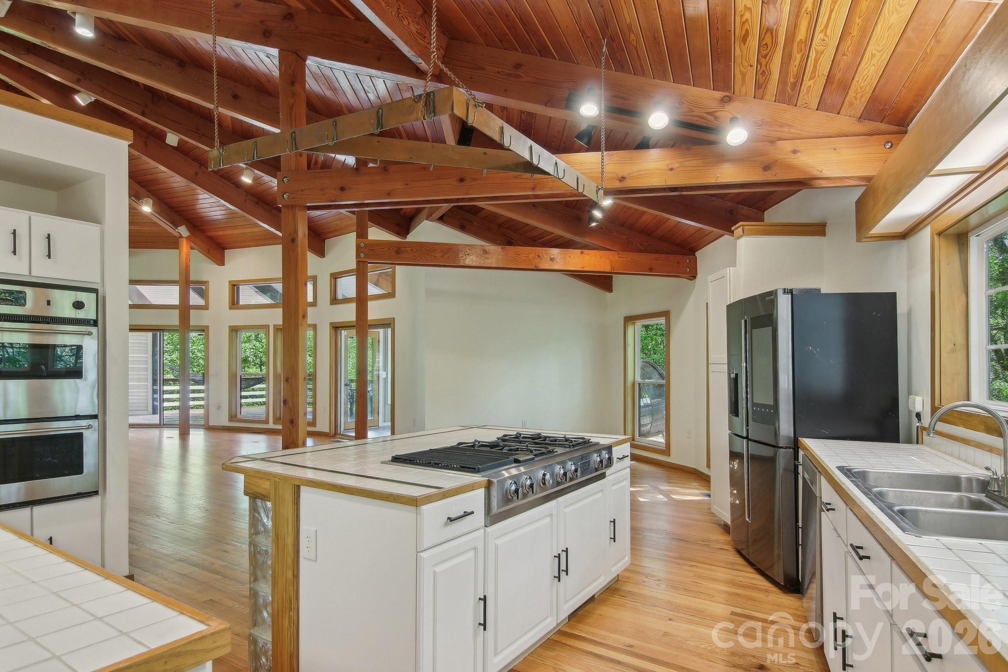 295 Dills Road Bryson City NC 28713