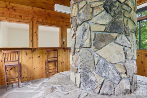 295 Dills Road Bryson City NC 28713