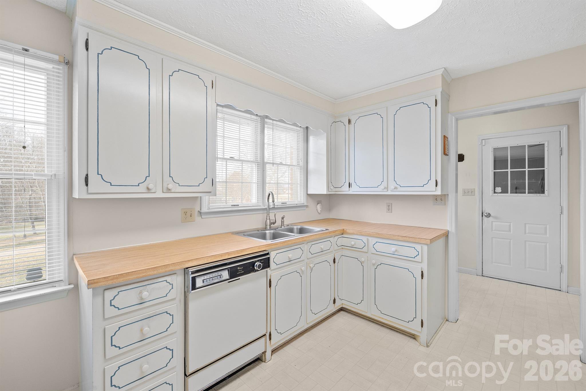 2153 S Fork Drive Morganton NC 28655