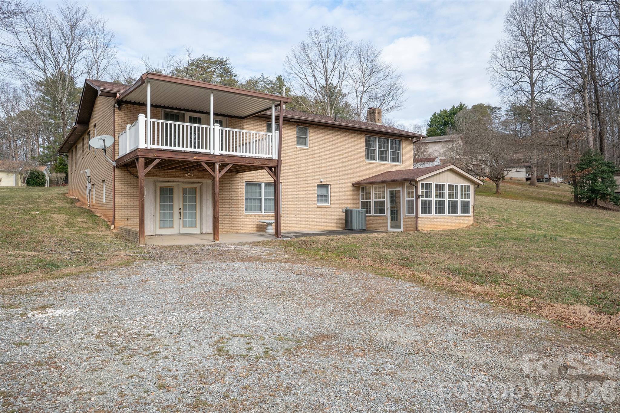 2153 S Fork Drive Morganton NC 28655