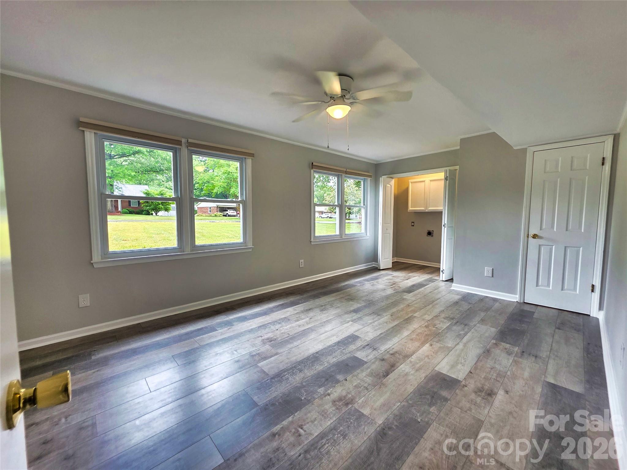 158 W Meadowview Drive Statesville NC 28625
