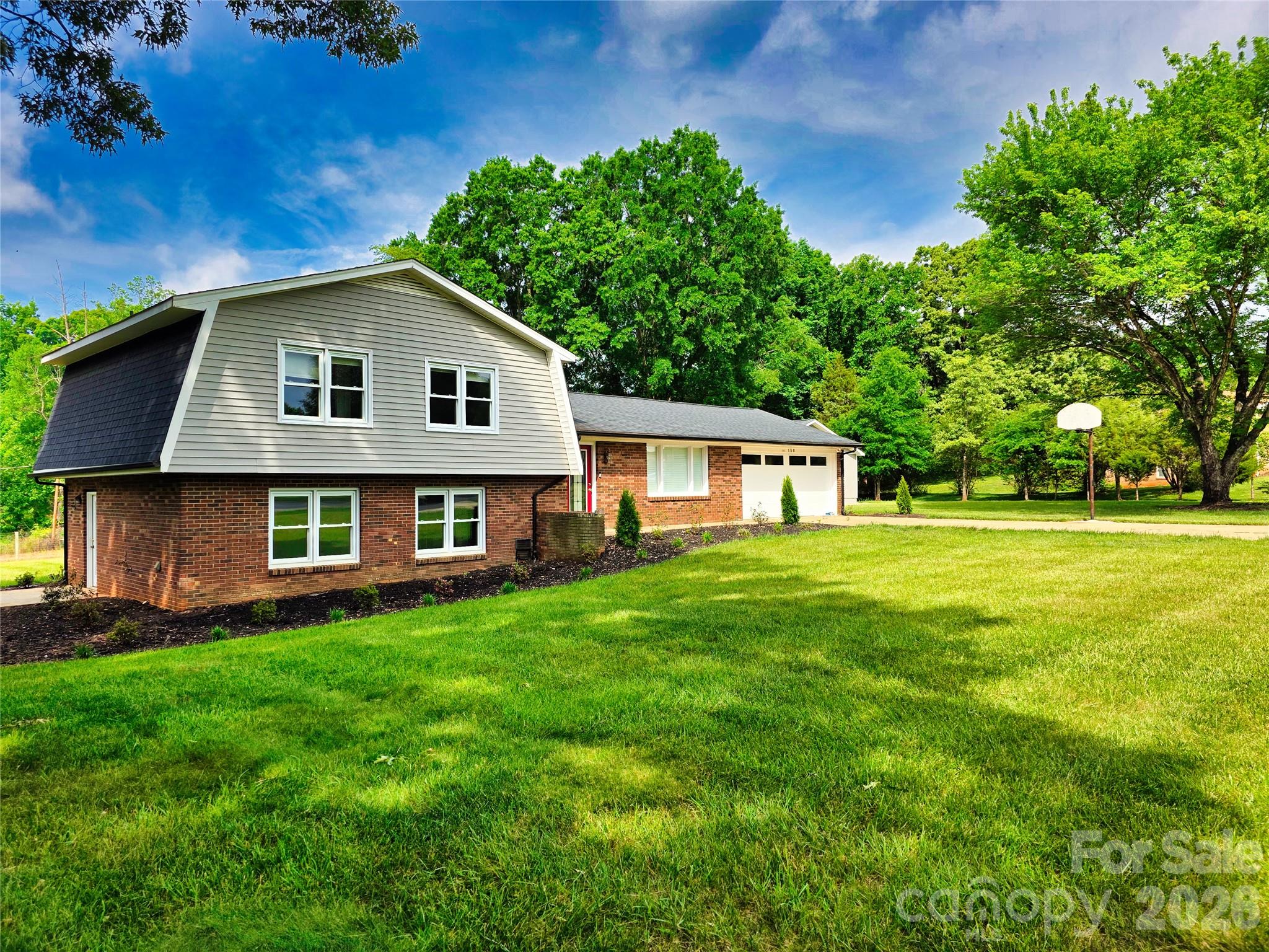 158 W Meadowview Drive Statesville NC 28625