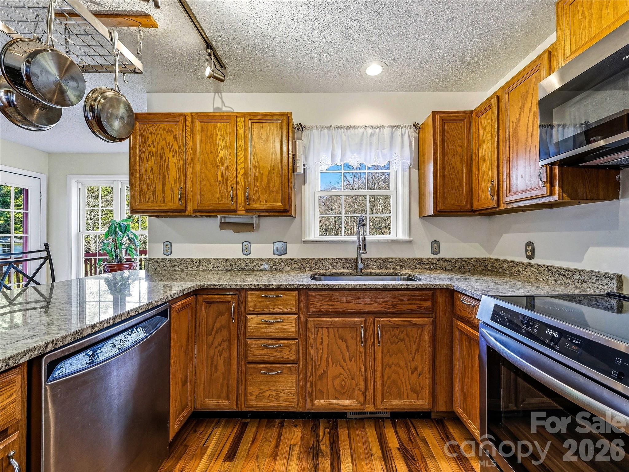 61 Rolling Hills Road Mills River NC 28759