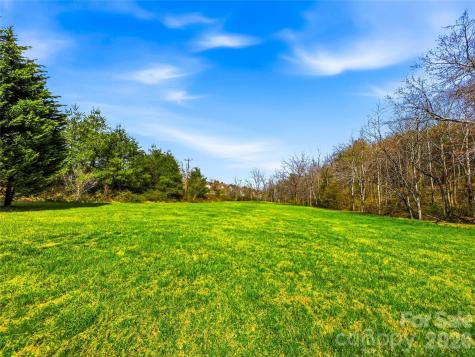61 Rolling Hills Road Mills River NC 28759