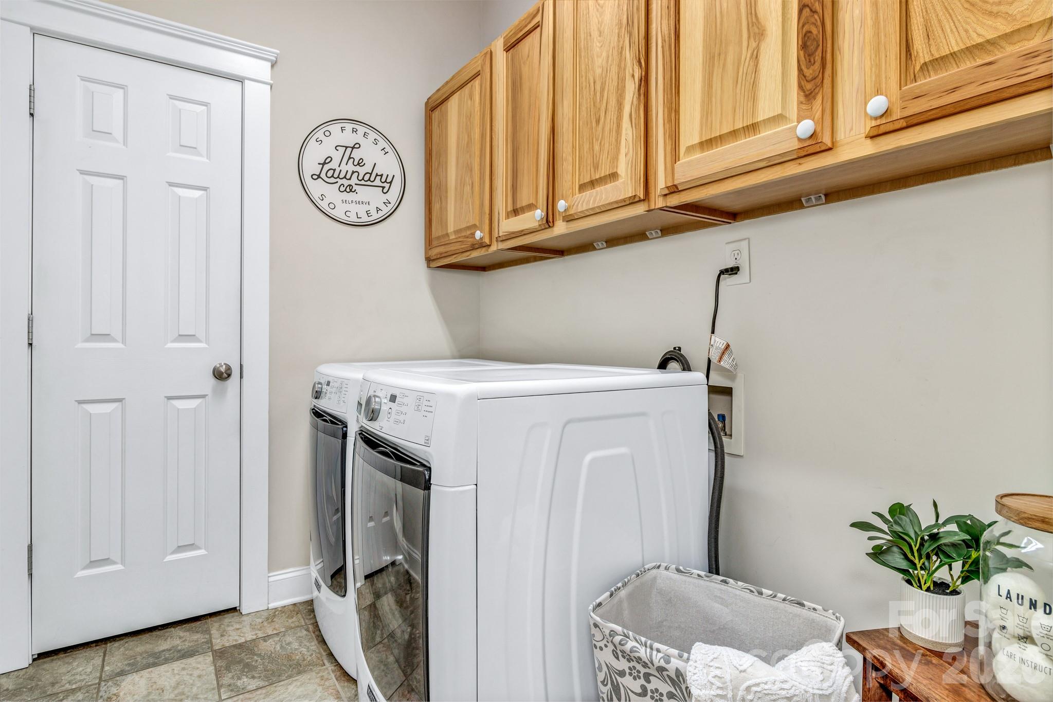 213 Nut Hatch Loop Arden NC 28704