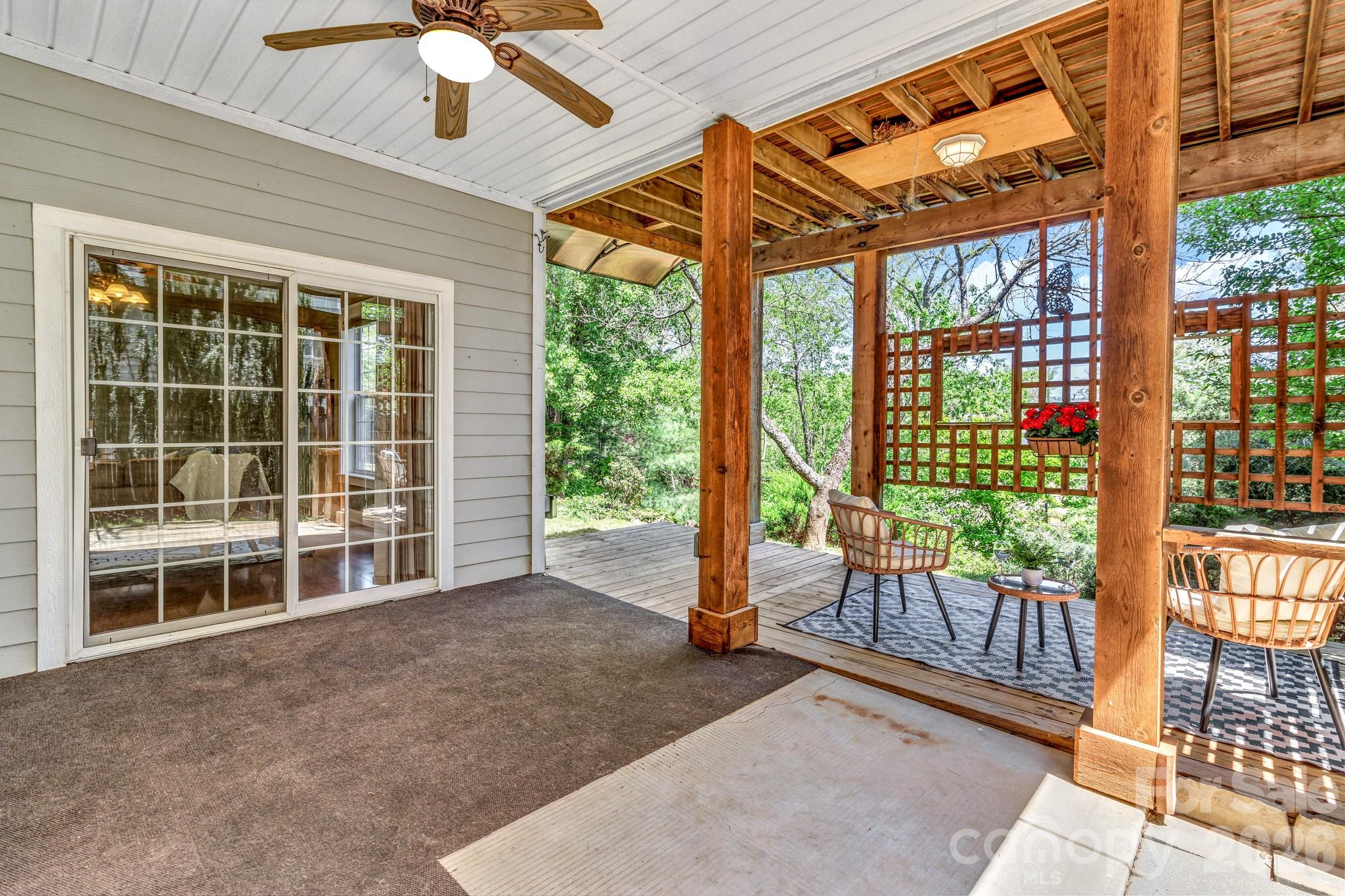 213 Nut Hatch Loop Arden NC 28704
