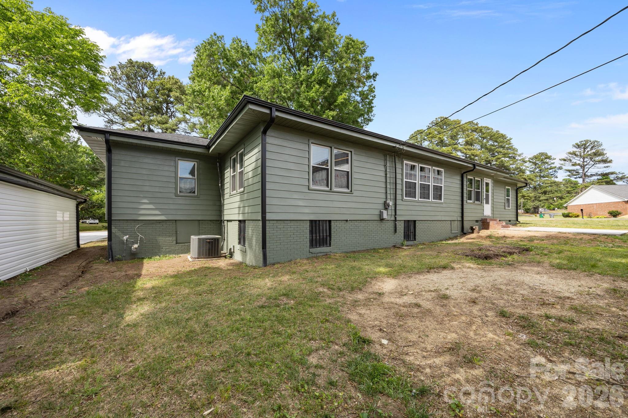 6109 Cora Street Charlotte NC 28216